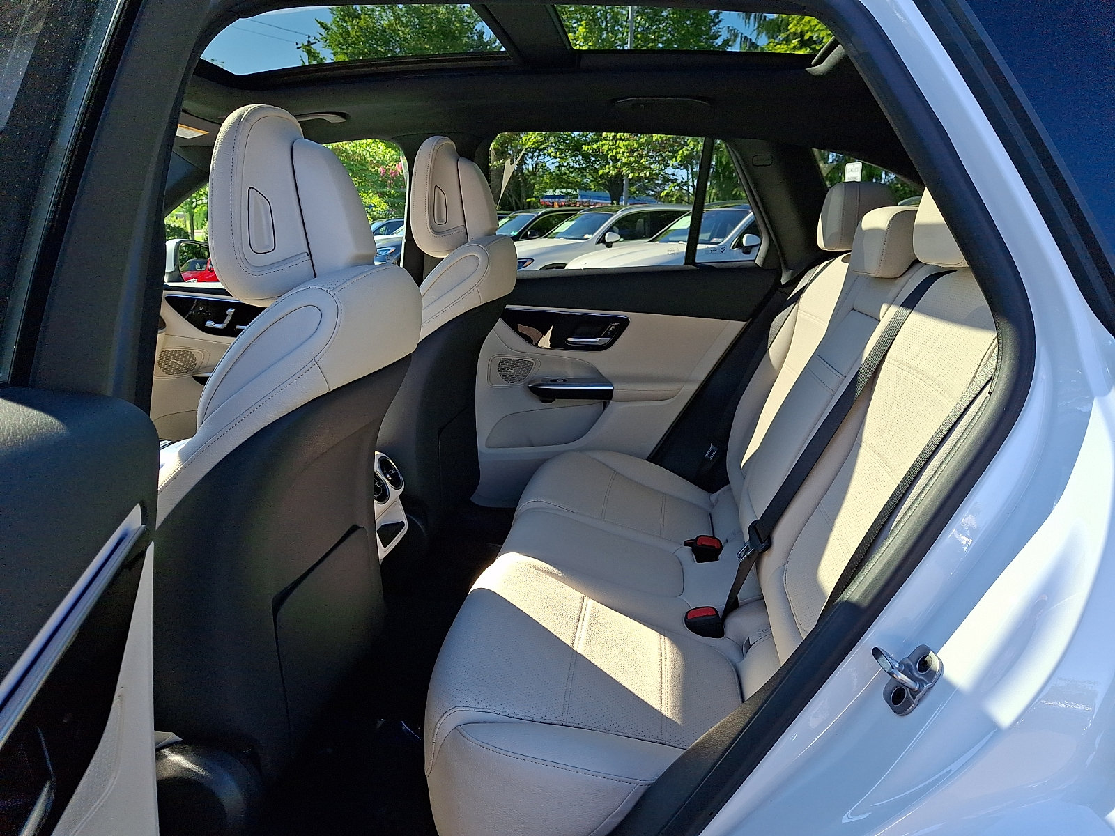 Certified 2026 Mercedes-Benz GLC 300 4MATIC image 10