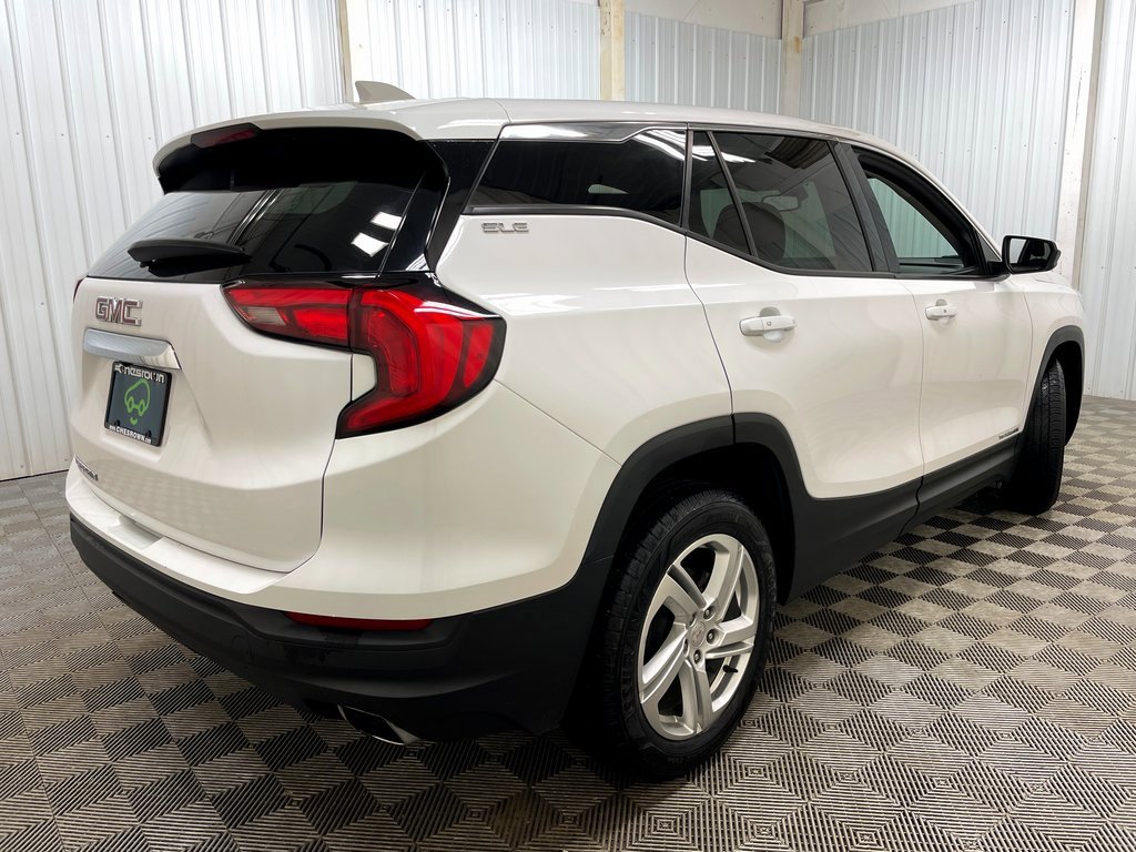 Certified 2018 GMC Terrain SLE image 14
