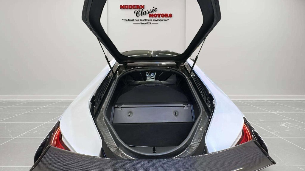 Used 2016 BMW i8 image 11