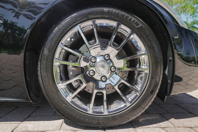 Used 2004 Cadillac XLR image 79
