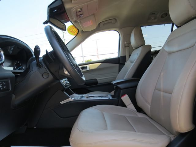 Used 2020 Ford Explorer Limited RWD image 15
