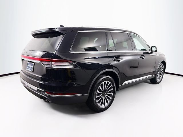 Used 2023 Lincoln Aviator AWD w/ Premium Package image 8