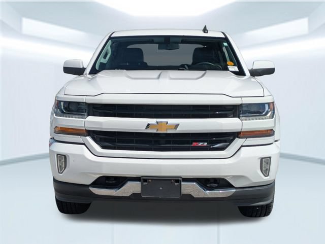 Used 2017 Chevrolet Silverado 1500 LT w/ Texas Edition AWD/4WD image 10