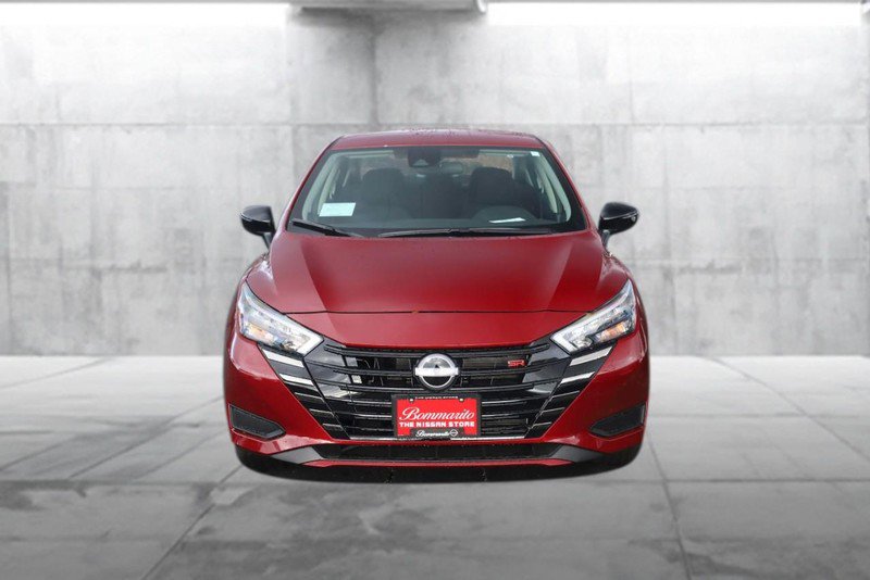 New 2025 Nissan Versa SR w/ Trunk Package image 4