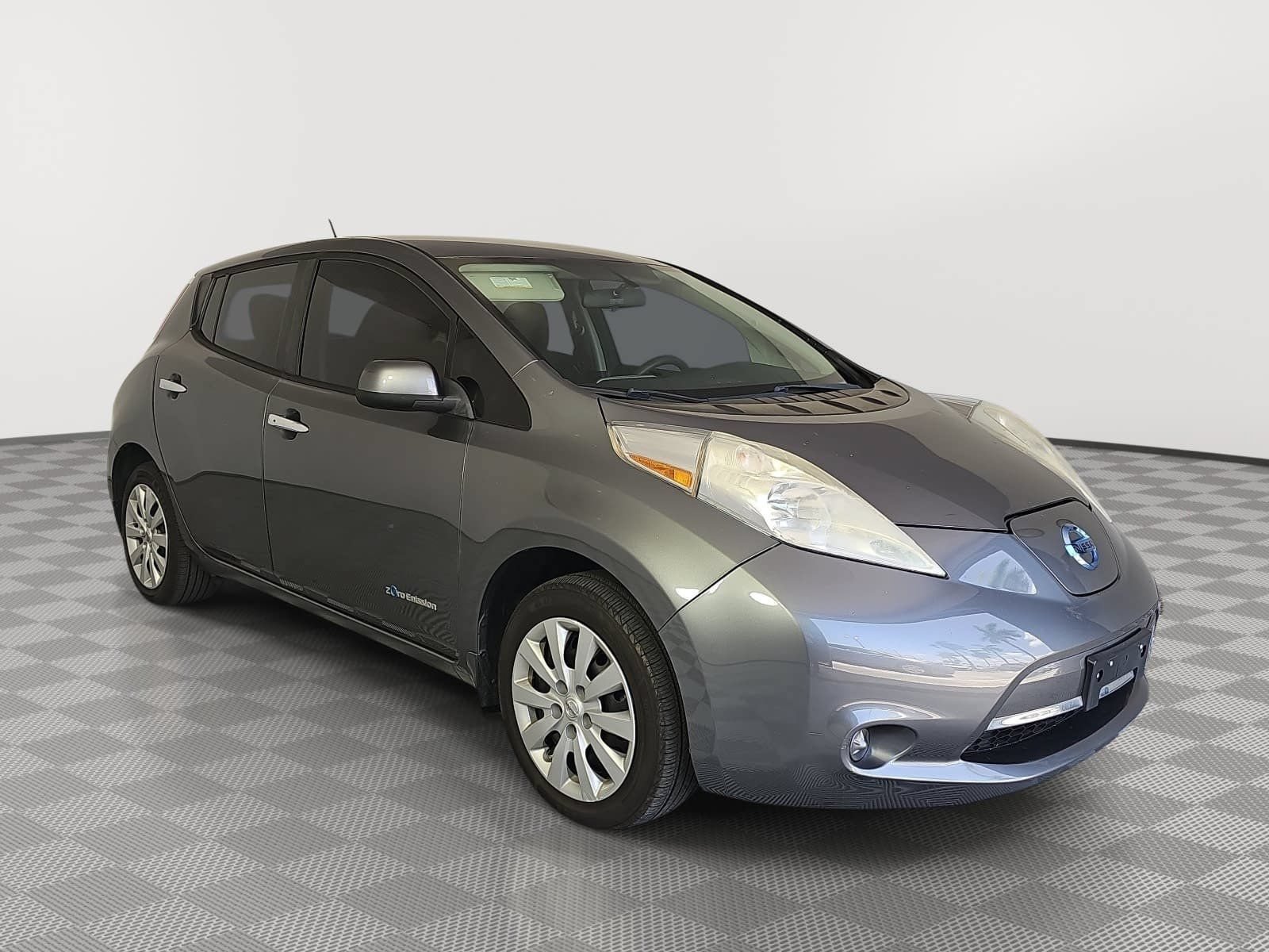 Used 2016 Nissan Leaf S w/ Charger Package FWD image 2