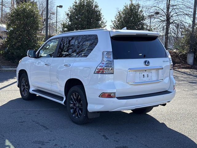 Used 2020 Lexus GX 460 Premium w/ Premium Package image 4