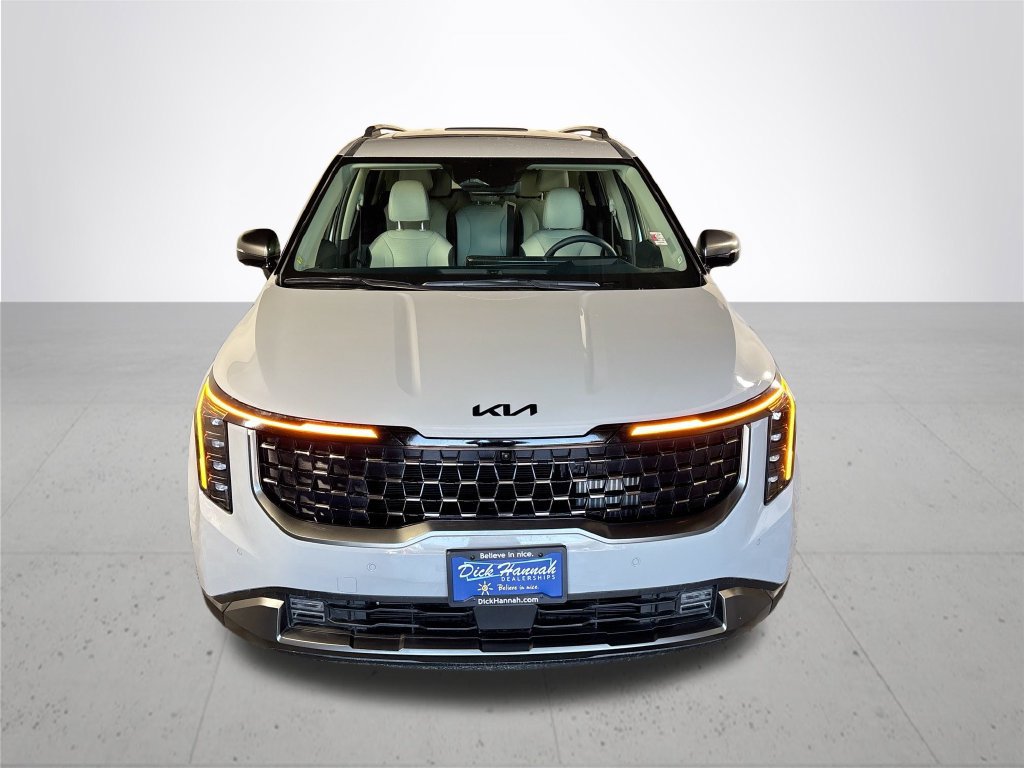 New 2026 Kia Carnival SX Prestige FWD image 3