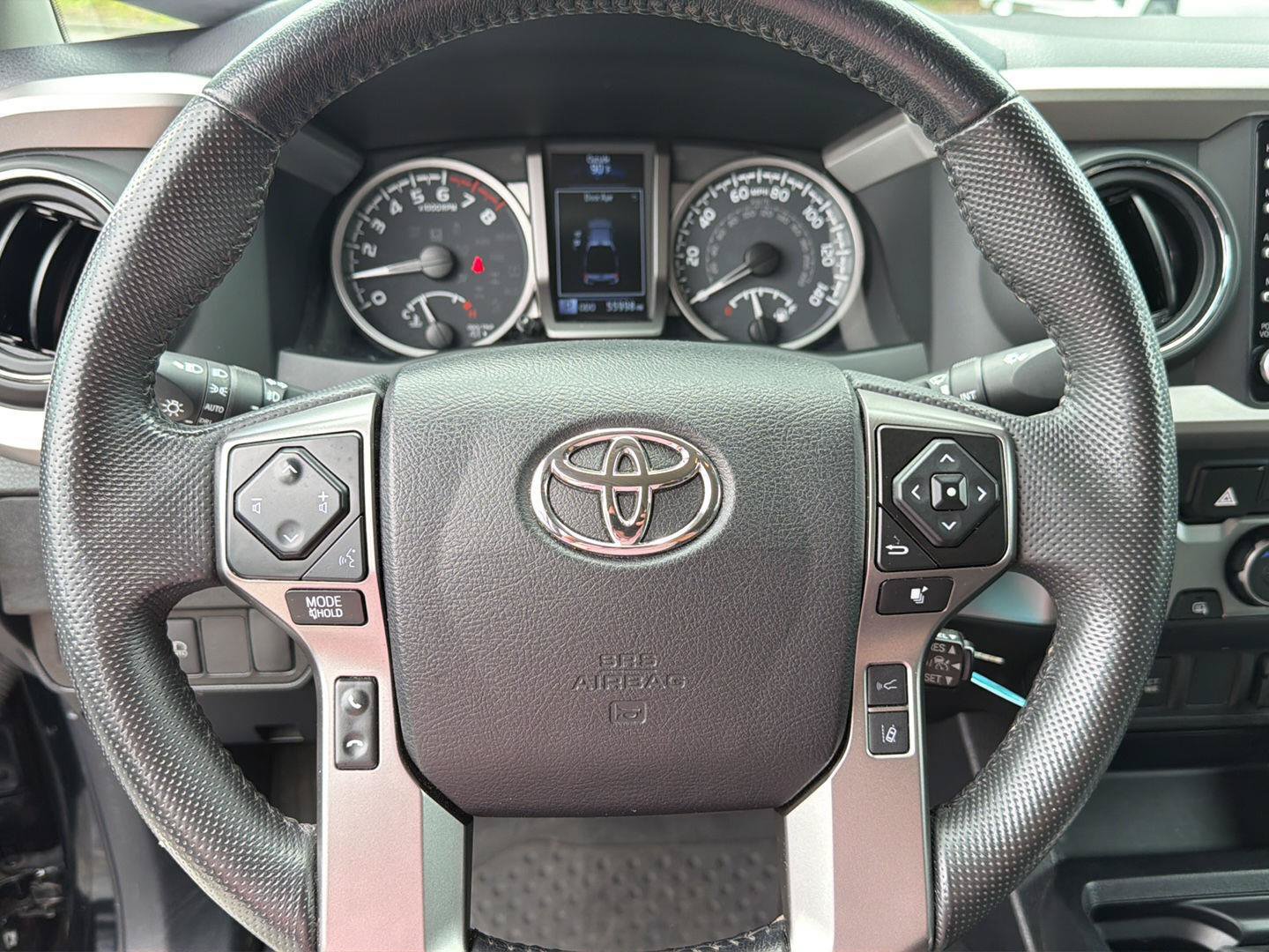 Used 2022 Toyota Tacoma SR5 RWD image 19