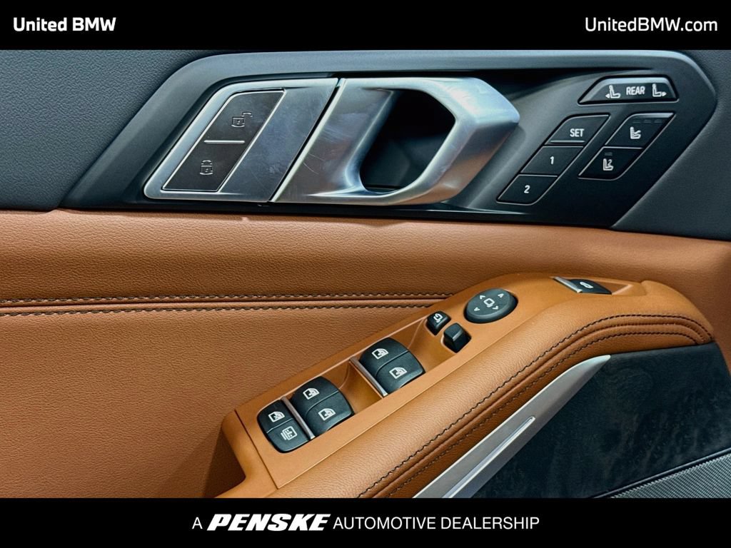 New 2027 BMW X7 xDrive40i w/ Executive Package AWD/4WD image 3