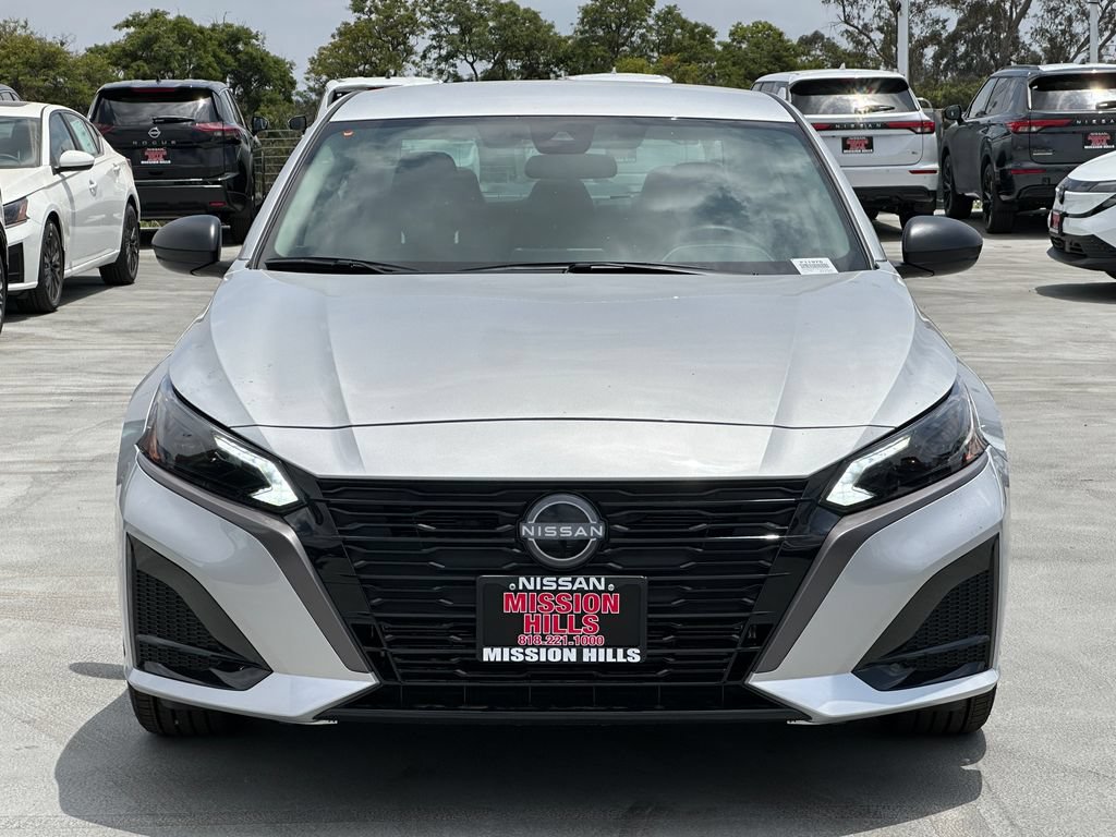 New 2026 Nissan Altima 2.5 SV FWD image 12