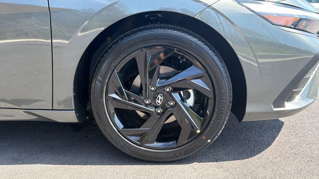 New 2026 Hyundai Elantra Sport image 12