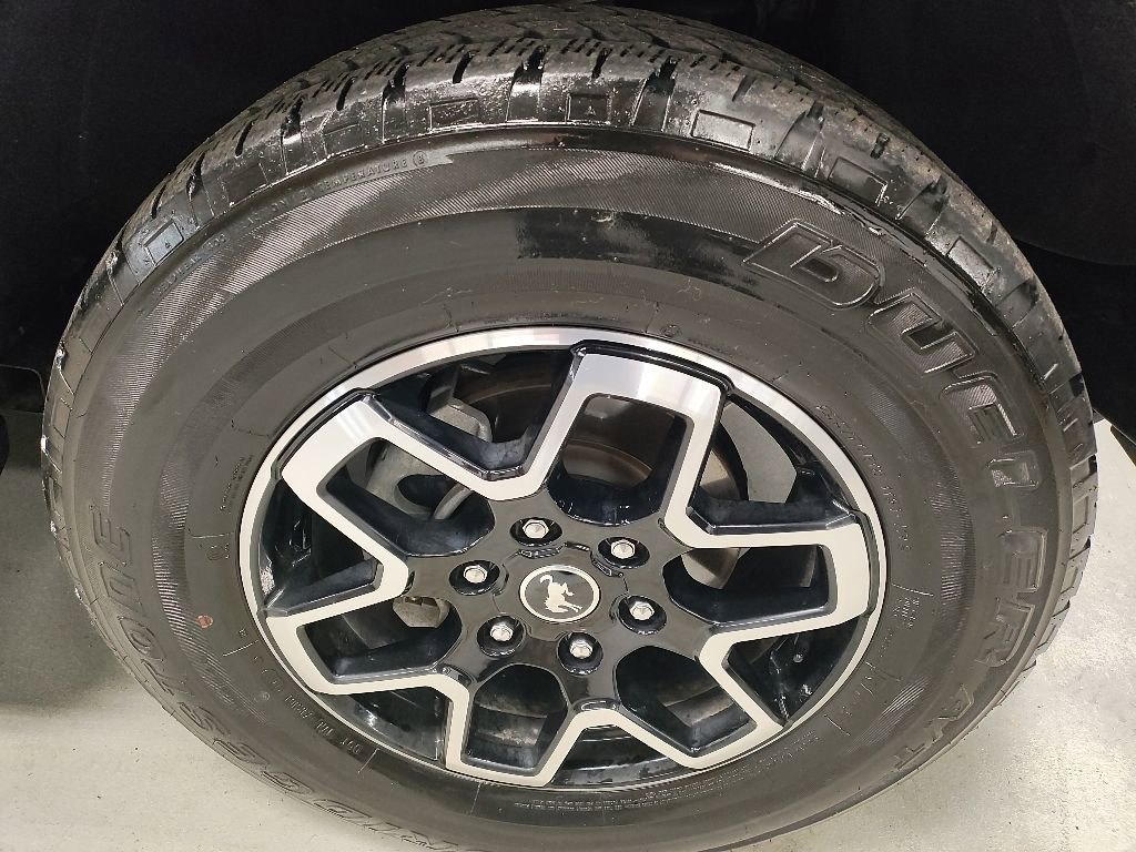 Used 2023 Ford Bronco Outer Banks AWD/4WD image 4