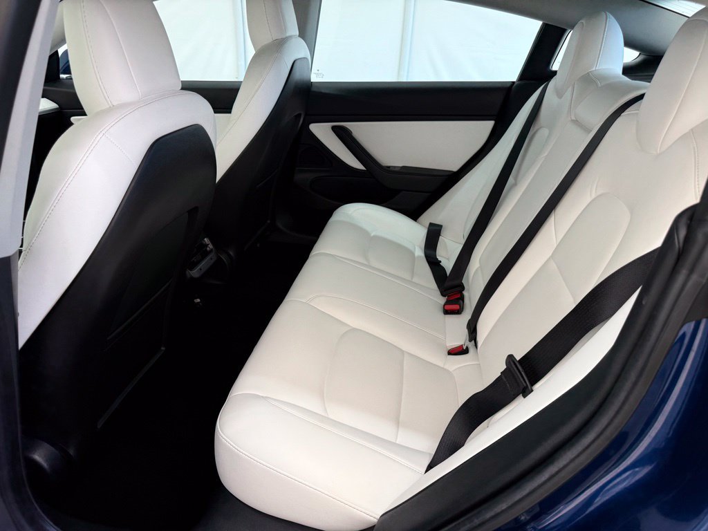 Used 2019 Tesla Model 3 Long Range RWD image 15