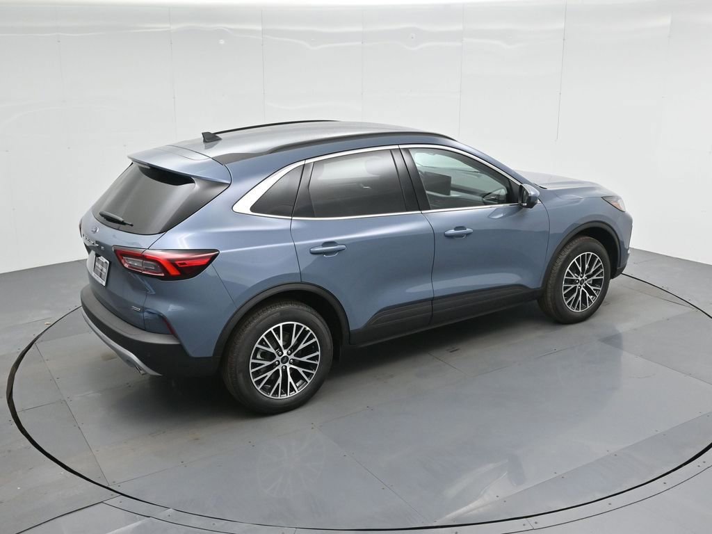 New 2025 Ford Escape SE w/ PHEV Premium Package image 44