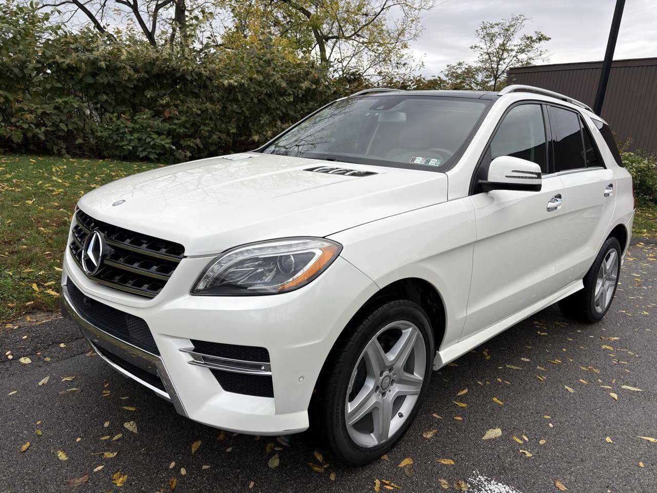 Used 2015 Mercedes-Benz ML 400 4MATIC image 3