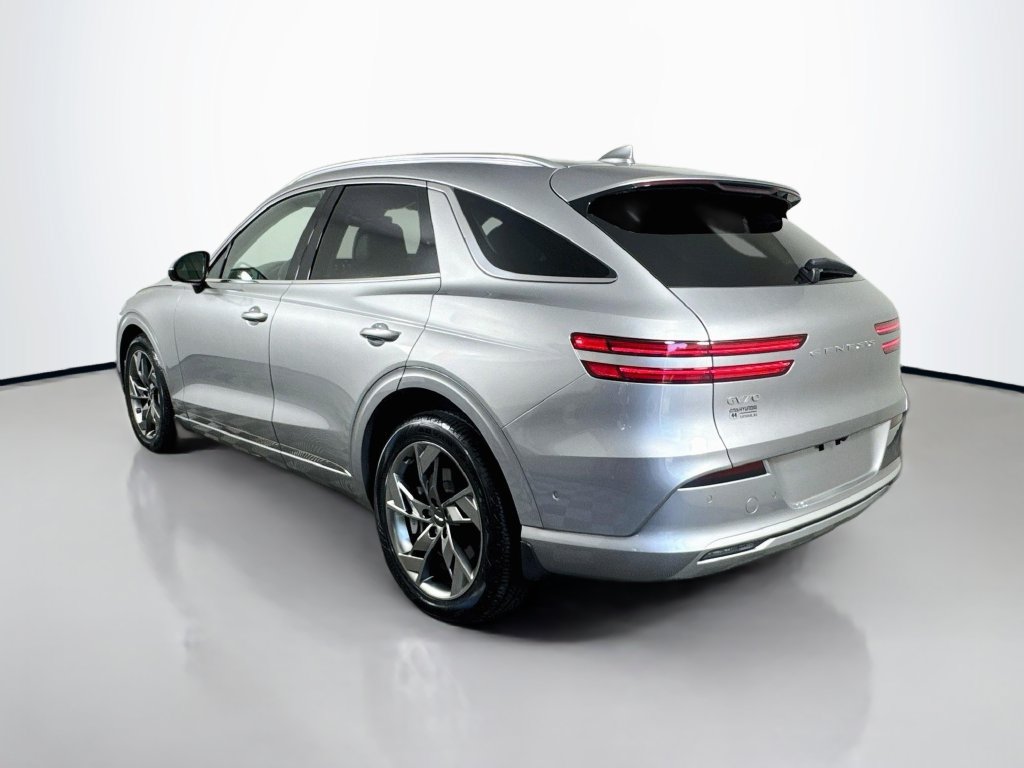 Used 2023 Genesis Electrified GV70 AWD/4WD image 6