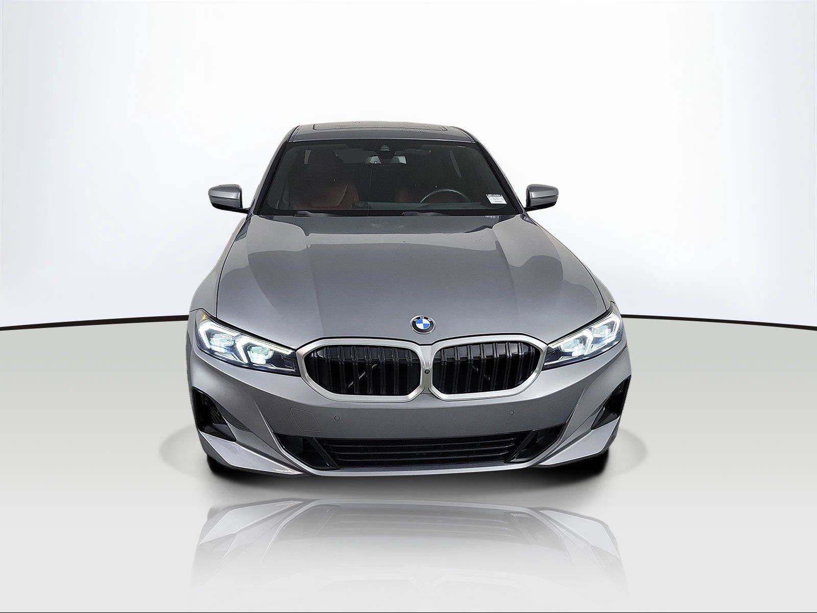 Used 2023 BMW 330i Sedan w/ Premium Package RWD image 2