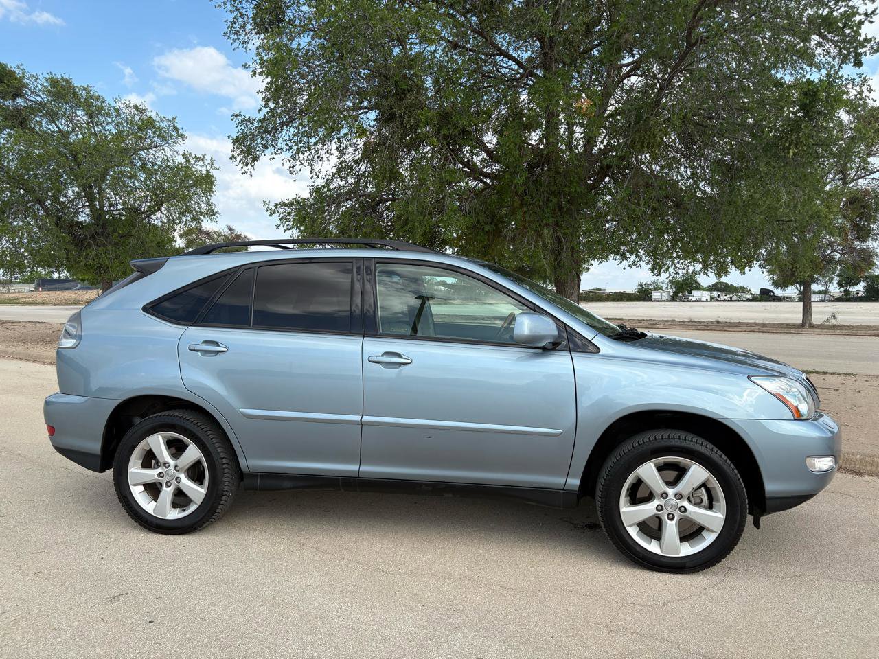 Used 2005 Lexus RX 330 AWD image 67