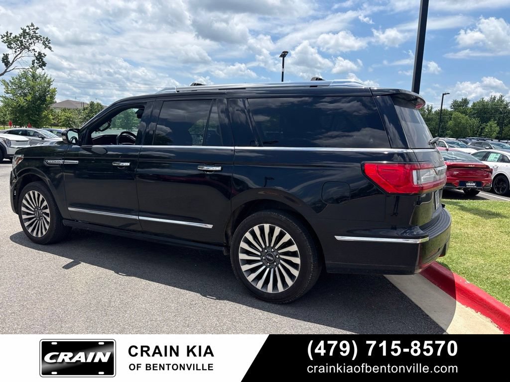 Used 2018 Lincoln Navigator L Reserve AWD/4WD image 5