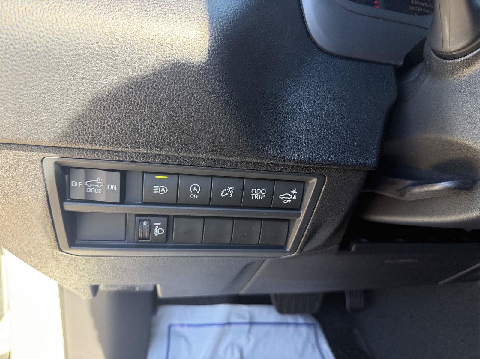 New 2026 Toyota Tundra SR5 w/ SR5 Premium Package RWD image 20