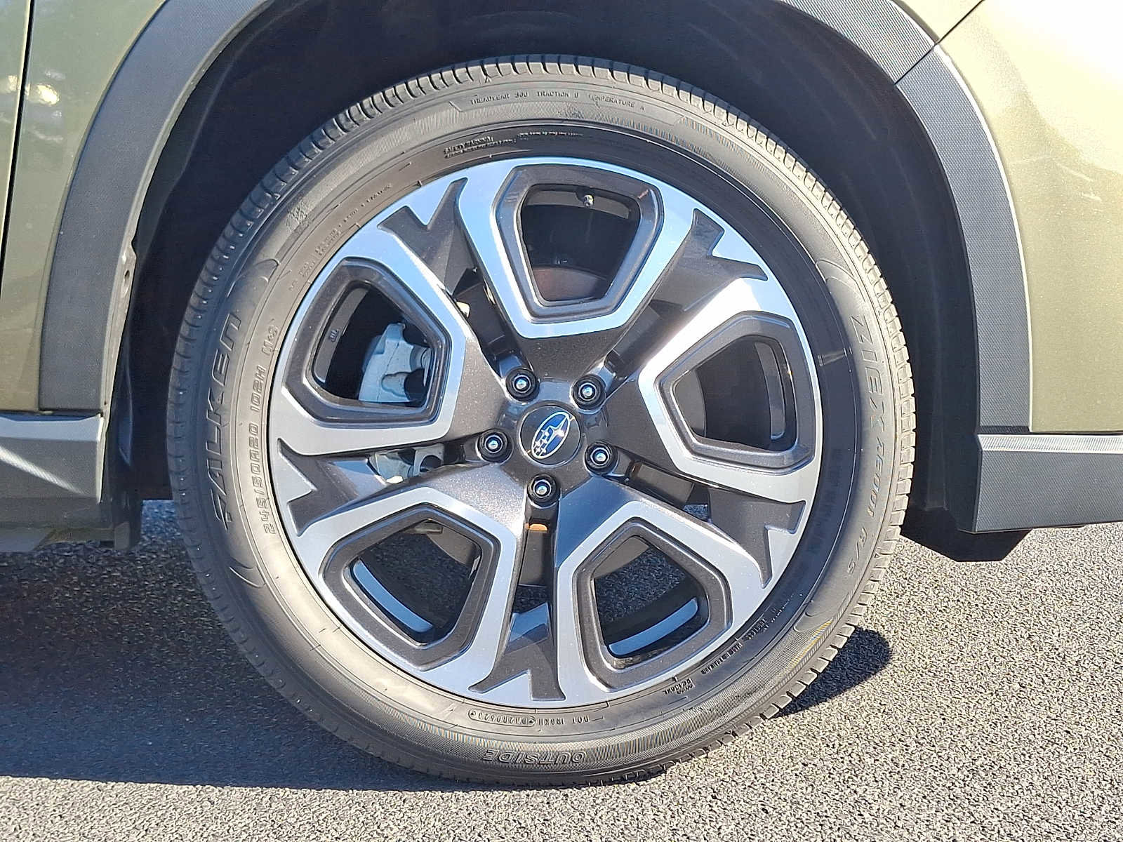 Used 2023 Subaru Ascent Touring image 8