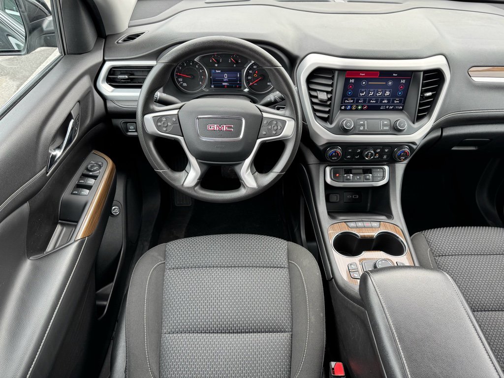 Used 2023 GMC Acadia SLE w/ Driver Convenience Package FWD image 28