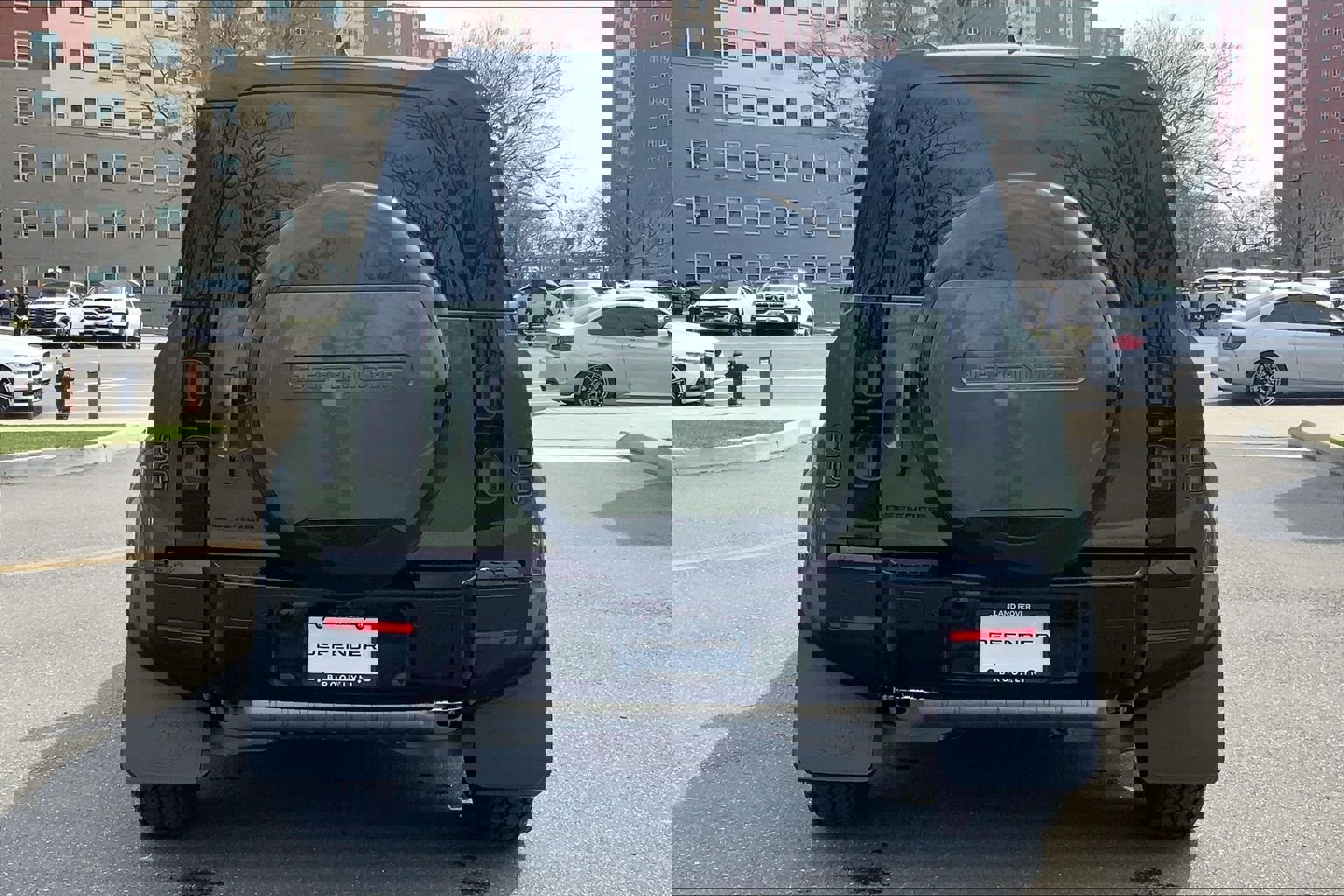 New 2026 Land Rover Defender 110 S image 4