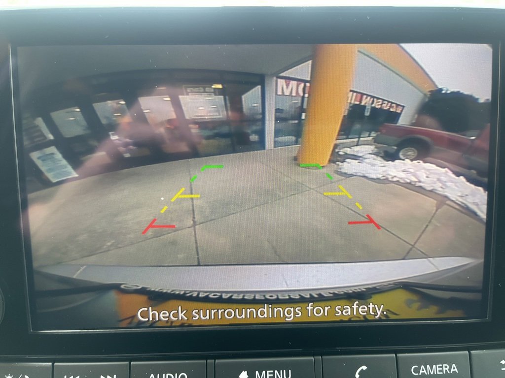 Used 2024 Nissan Rogue S image 13