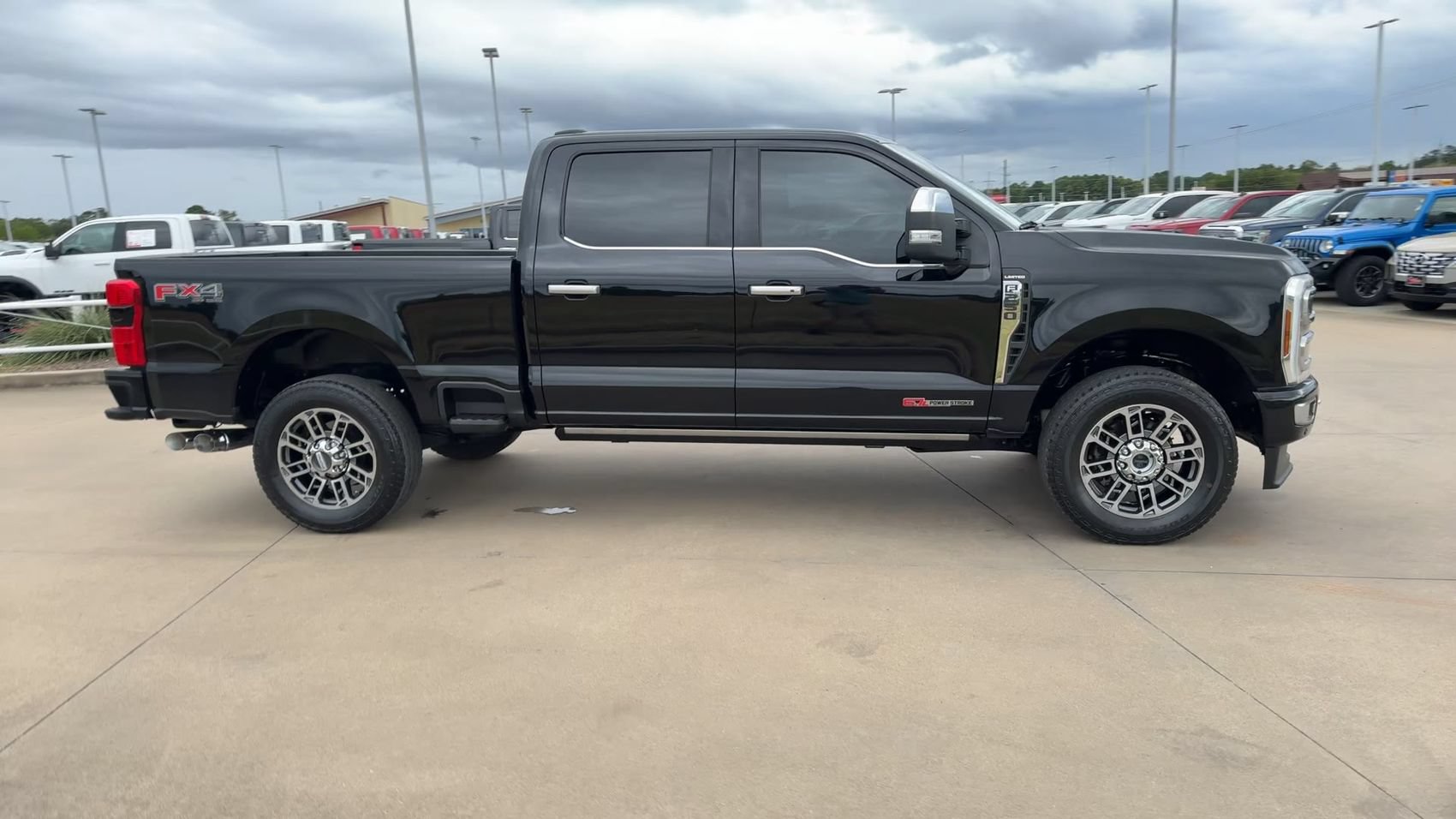 Used 2024 Ford F250 Limited w/ FX4 Off-Road Package AWD/4WD image 2