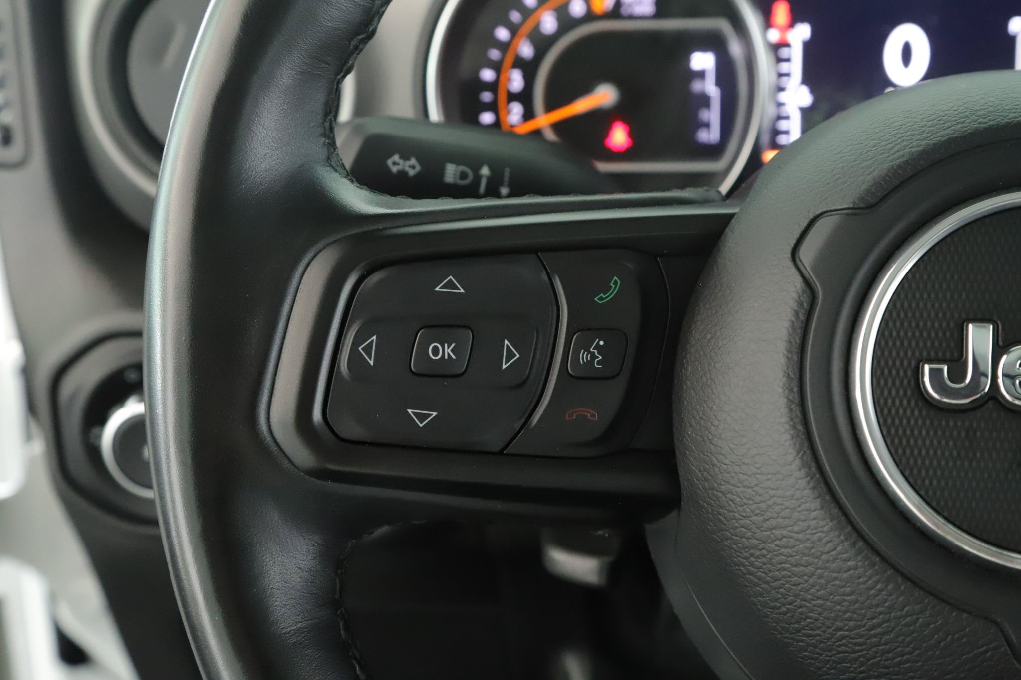 Used 2022 Jeep Wrangler Unlimited Sport AWD/4WD image 9