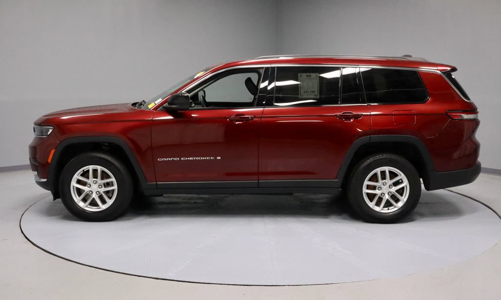Used 2023 Jeep Grand Cherokee L Laredo w/ Luxury Tech Group I AWD/4WD image 8