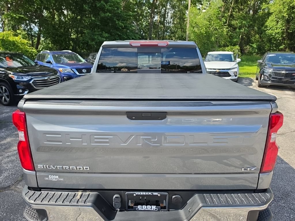 Used 2020 Chevrolet Silverado 1500 LTZ w/ LTZ Plus Package AWD/4WD image 7