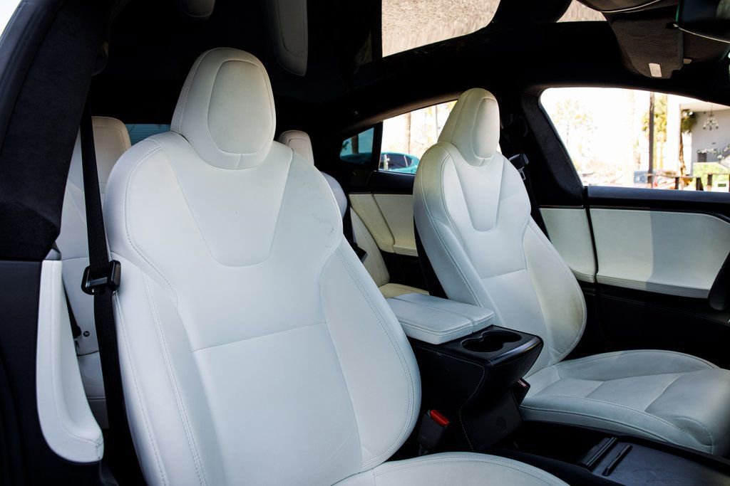 Used 2020 Tesla Model S Performance image 39