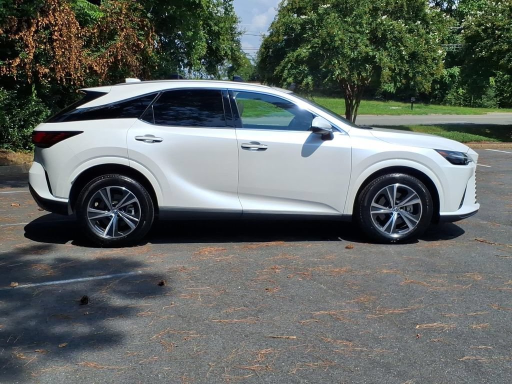 Used 2023 Lexus RX 350 Premium w/ Accessory Package AWD/4WD image 3