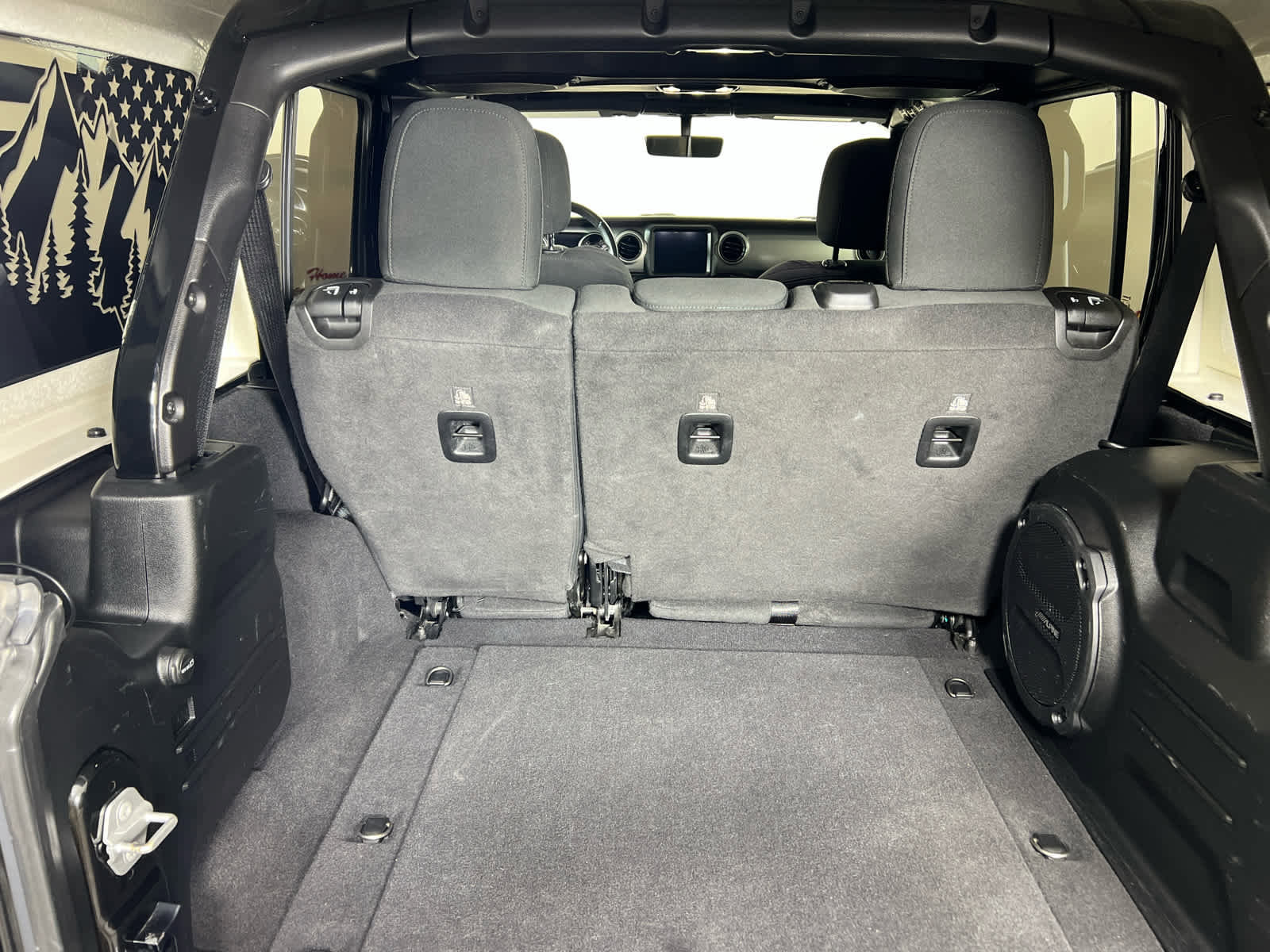 Used 2021 Jeep Wrangler Unlimited Sport AWD/4WD image 9