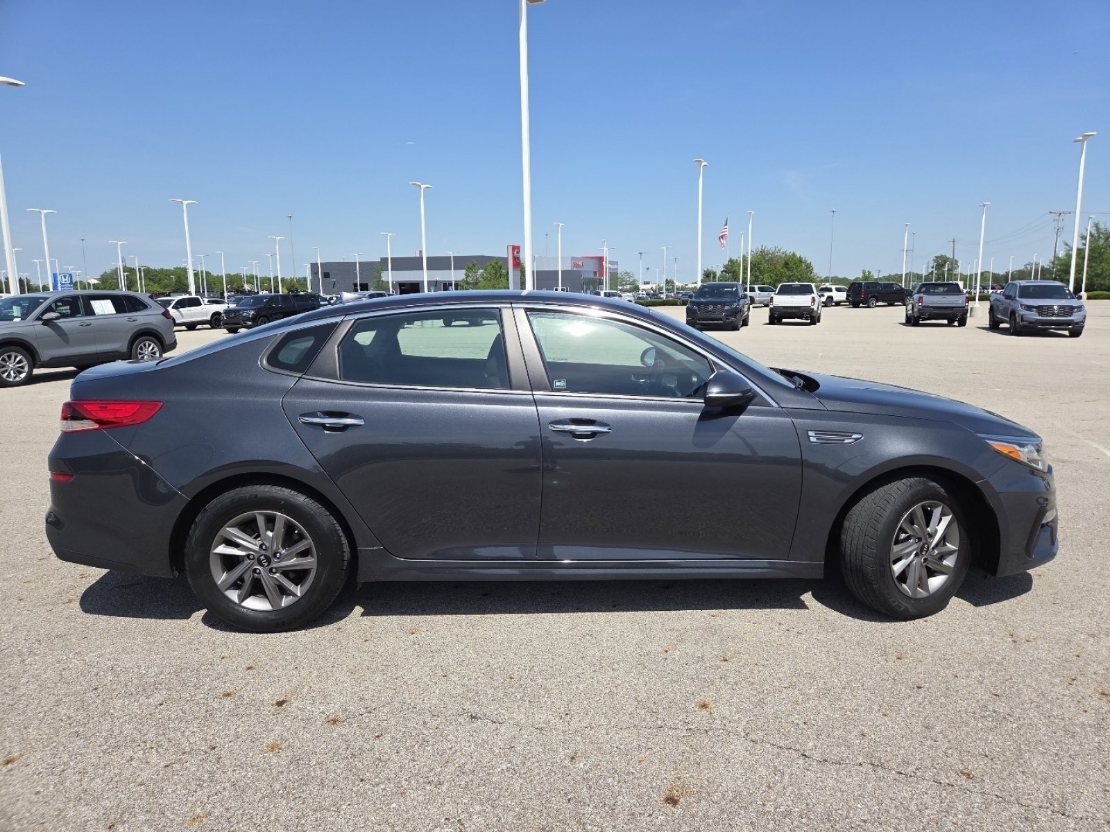 Used 2020 Kia Optima LX FWD image 17