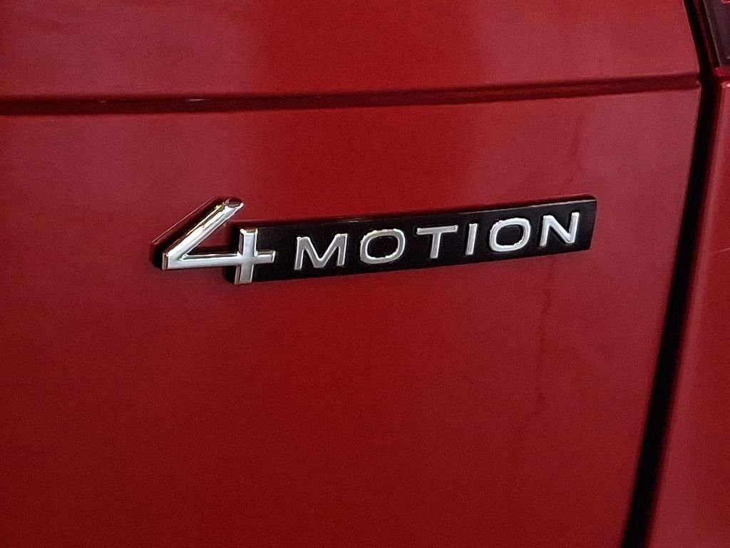 Used 2022 Volkswagen Tiguan SE image 30