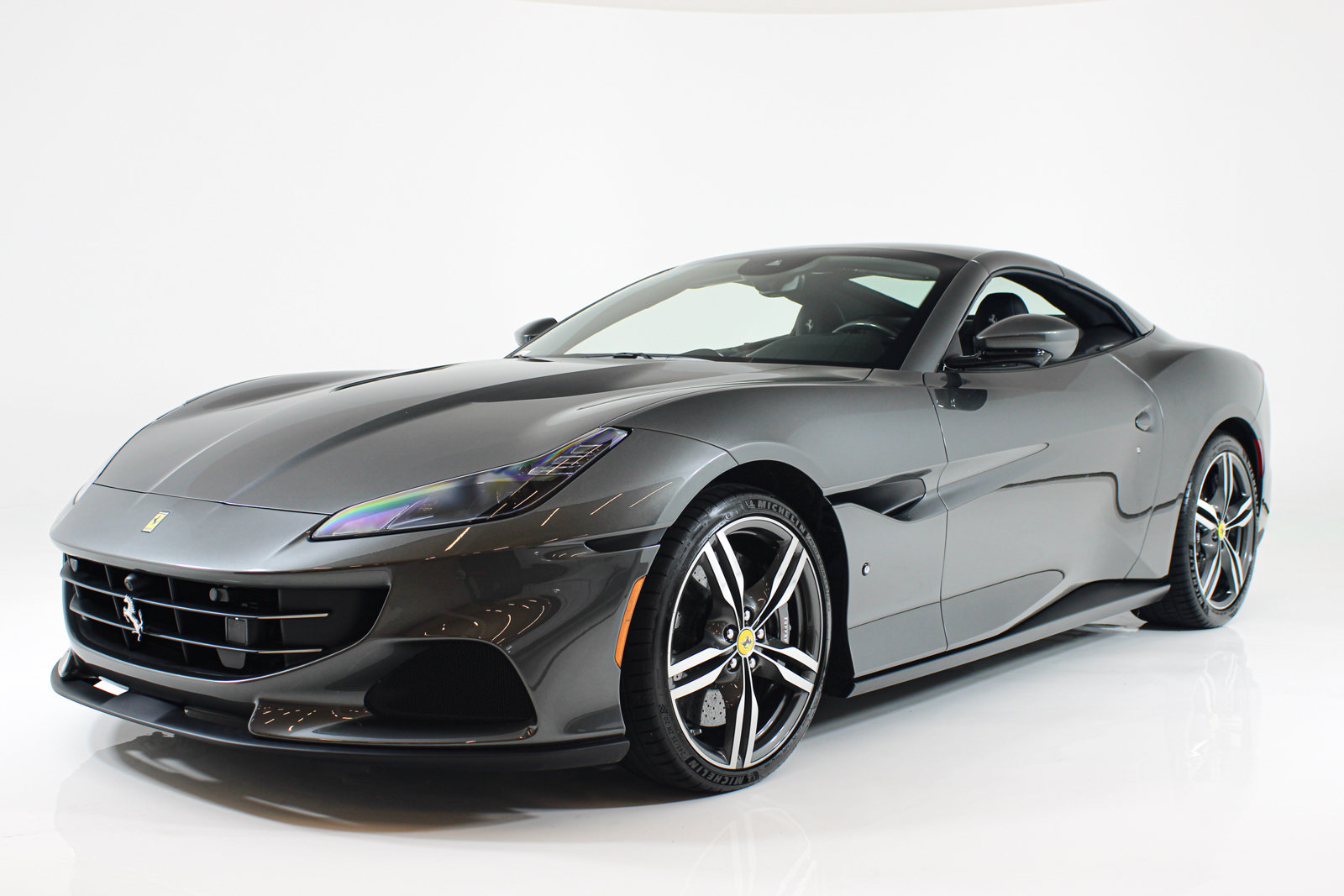 Certified 2023 Ferrari Portofino M RWD image 3