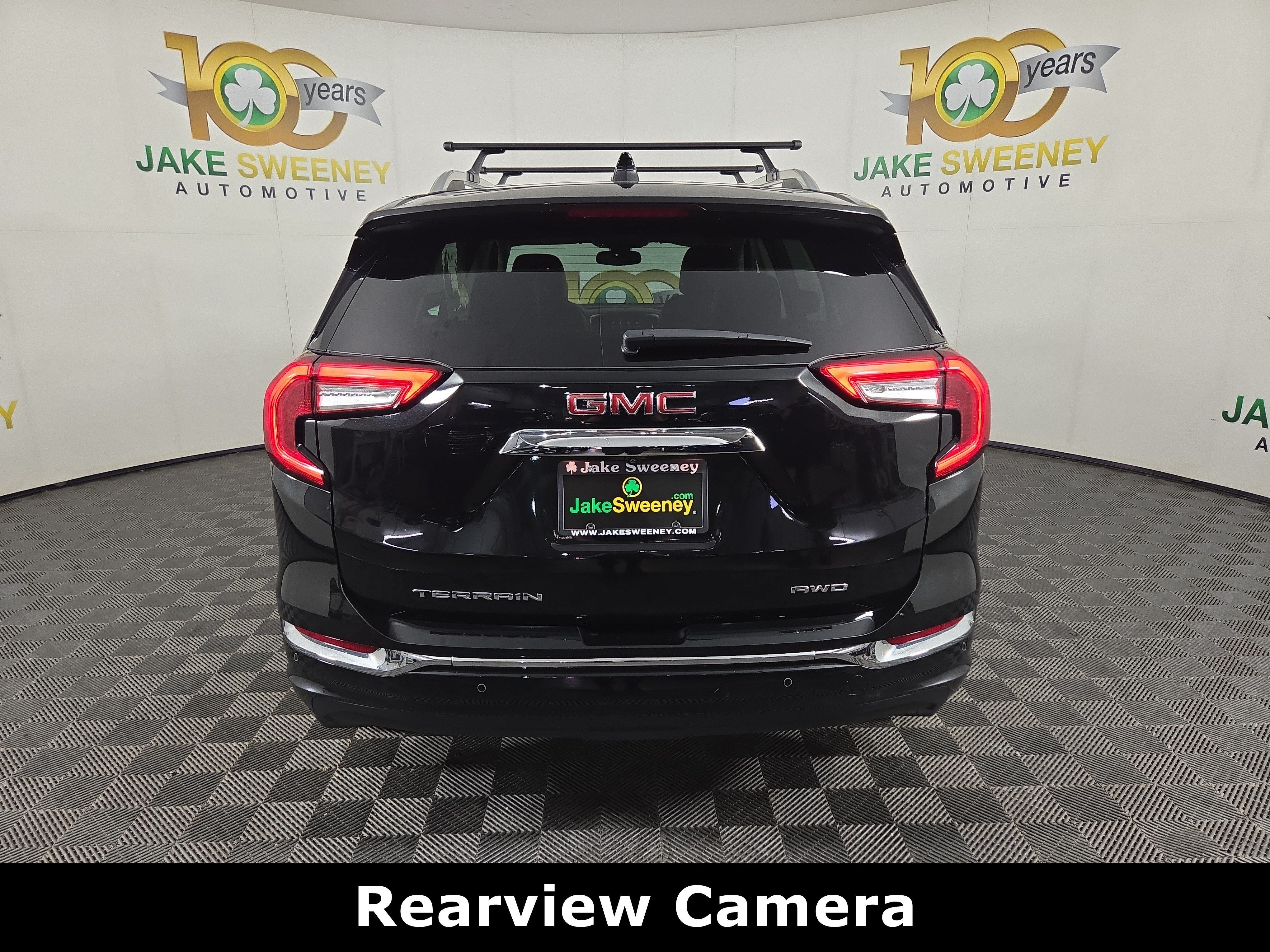 Certified 2024 GMC Terrain Denali w/ Black Diamond Edition AWD/4WD image 7