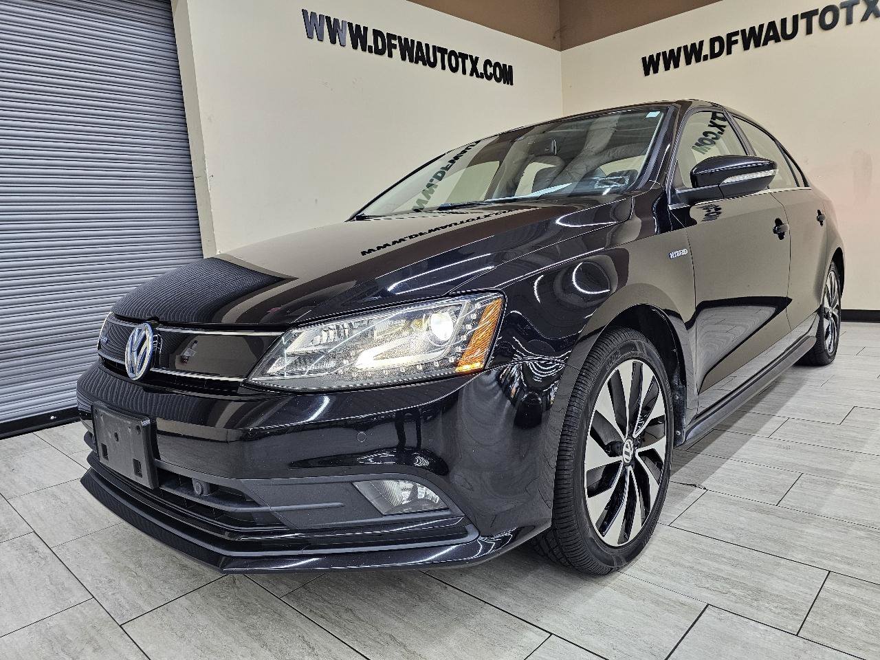 Used 2016 Volkswagen Jetta SEL Premium FWD image 2