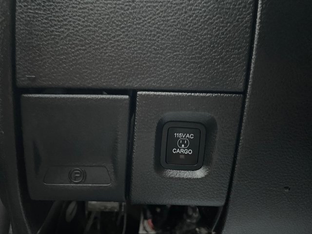 Used 2024 RAM 2500 Laramie image 29