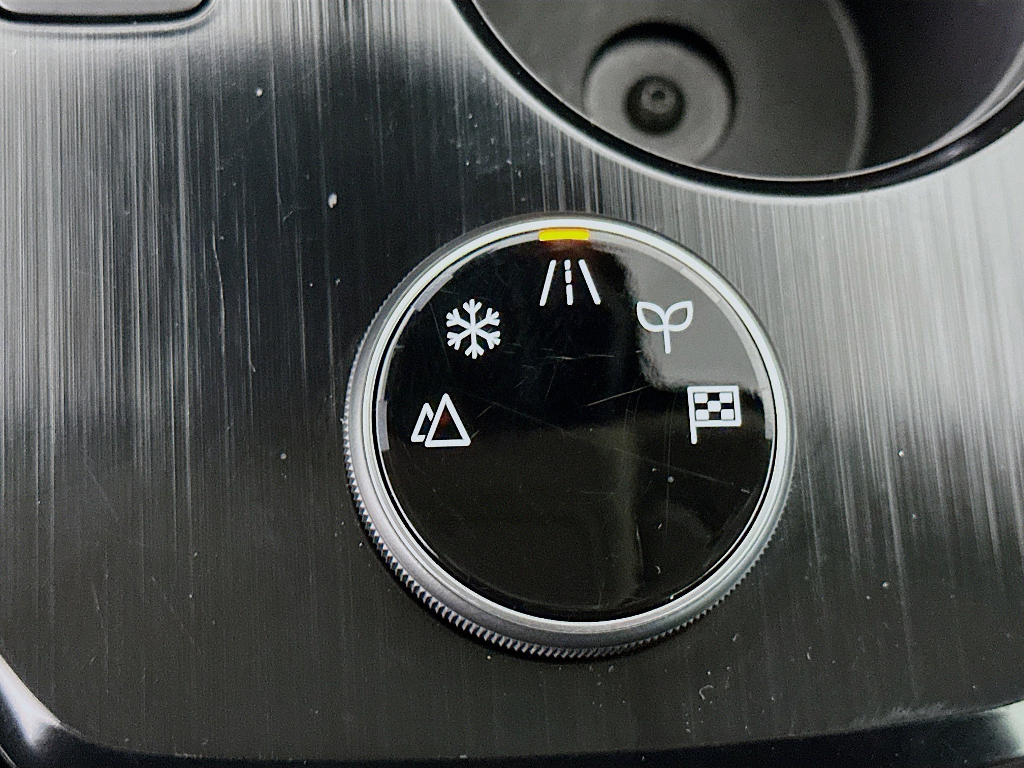 Used 2023 Nissan Rogue S image 26