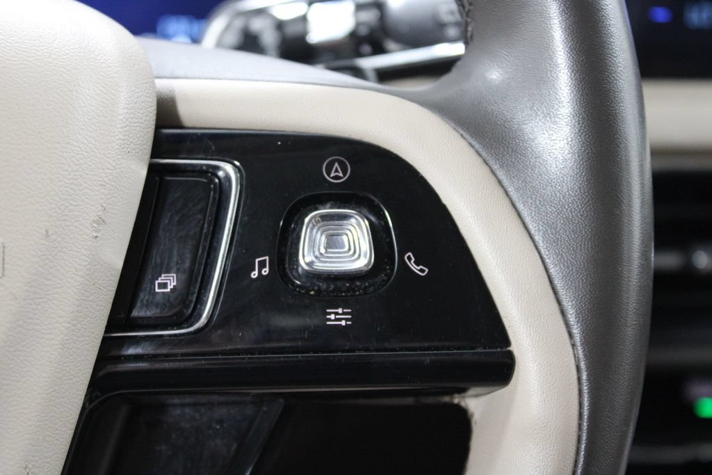 Used 2023 Lincoln Corsair FWD image 38