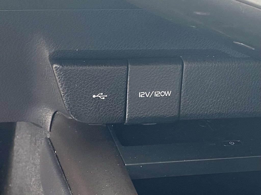 Used 2024 Toyota Camry XSE FWD image 27
