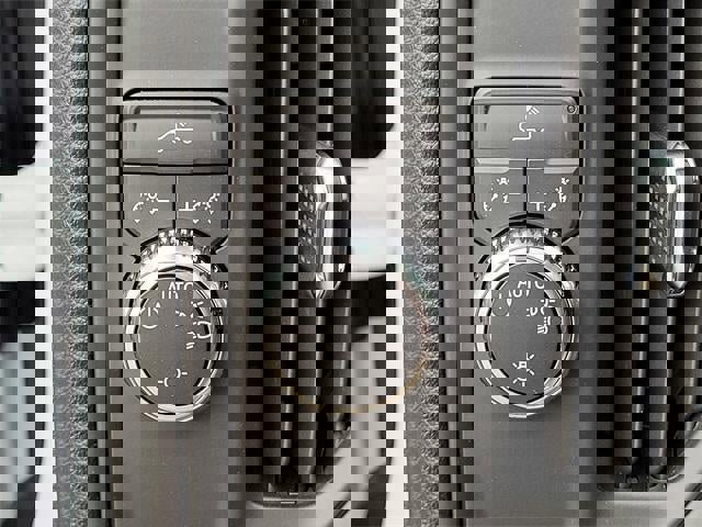 New 2026 GMC Sierra 2500 Pro w/ Convenience Package image 13