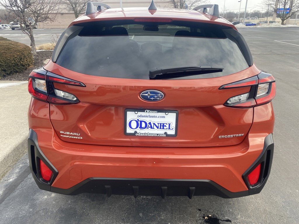 Used 2024 Subaru Crosstrek 2.0i Premium image 21