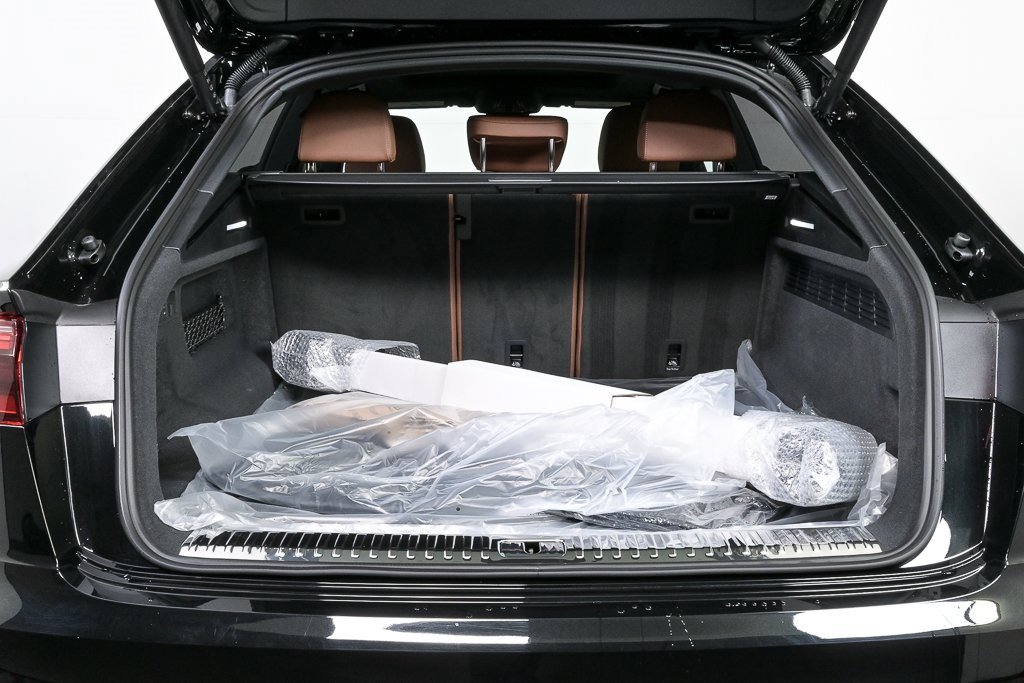 New 2026 Audi Q8 Premium Plus image 32