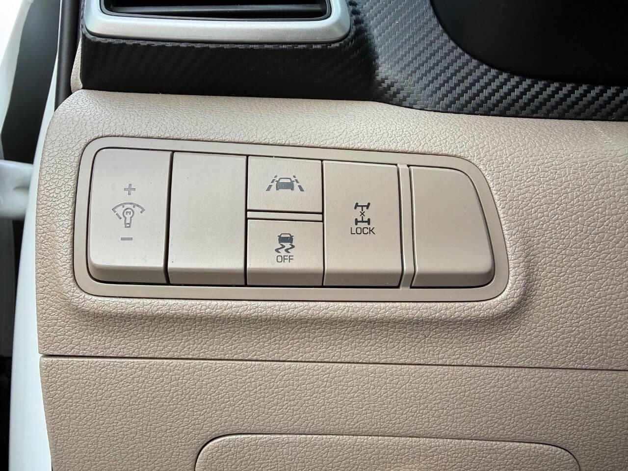 Used 2021 Hyundai Tucson SE w/ Cargo Package image 21