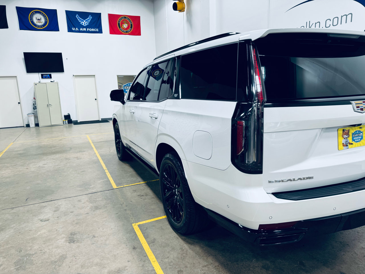 Used 2022 Cadillac Escalade Sport Platinum w/ Heavy-Duty Trailer Package image 22