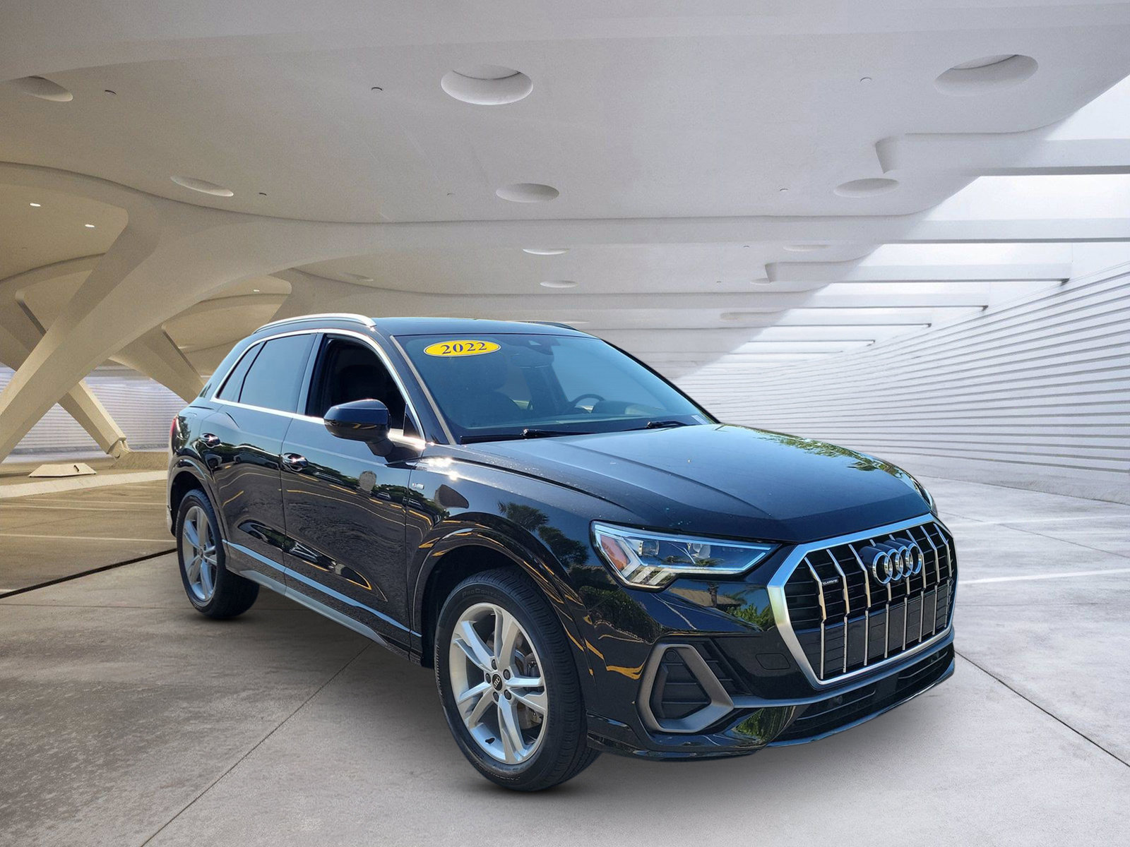 Used 2022 Audi Q3 2.0T Premium Plus AWD/4WD image 1